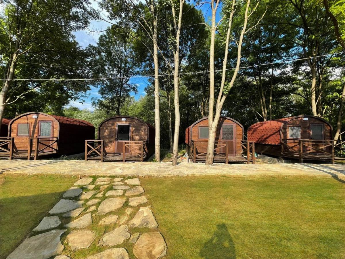 Карамановите Къщи Aprilzi Exterior foto