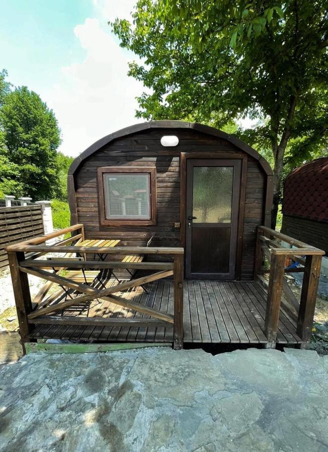Карамановите Къщи Aprilzi Exterior foto